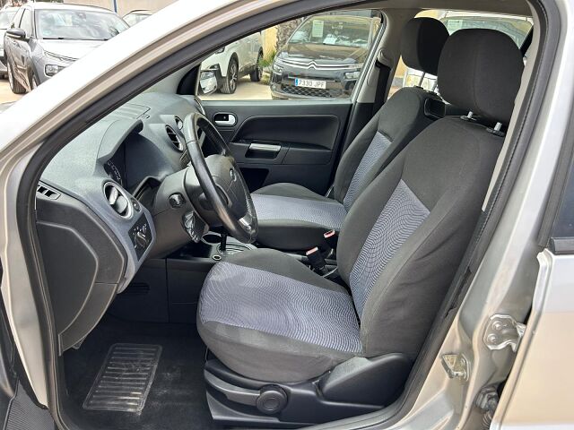 FORD FUSION TREND 1.6 AUTO SPANISH LHD IN SPAIN 105000 MILES SUPERB 2007